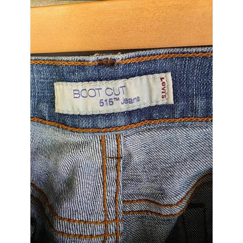 Levis 515 Boot Cut Jeans Womens 14M Medium Wash Blue Stretch Denim 515-0218 - Picture 4 of 10